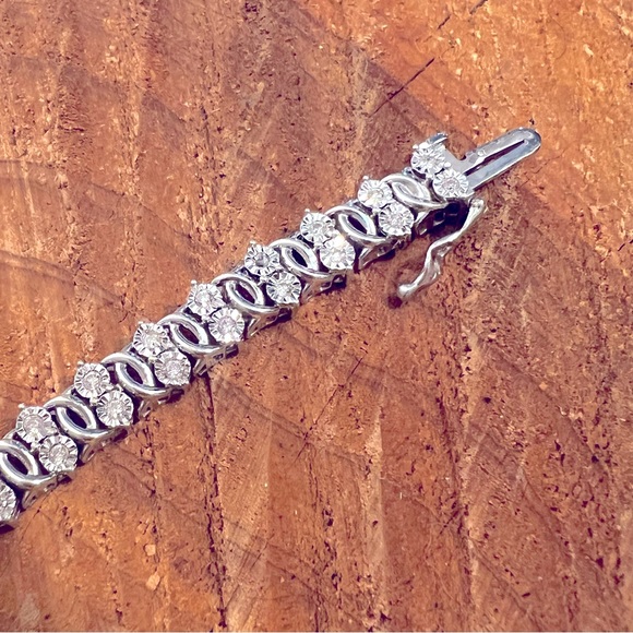 1.02CTW DIAMOND 💎 & Sterling Silver Tennis 🎾 Bracelet ✅GUARENTEED 💯AUTHENTIC - Picture 4 of 11